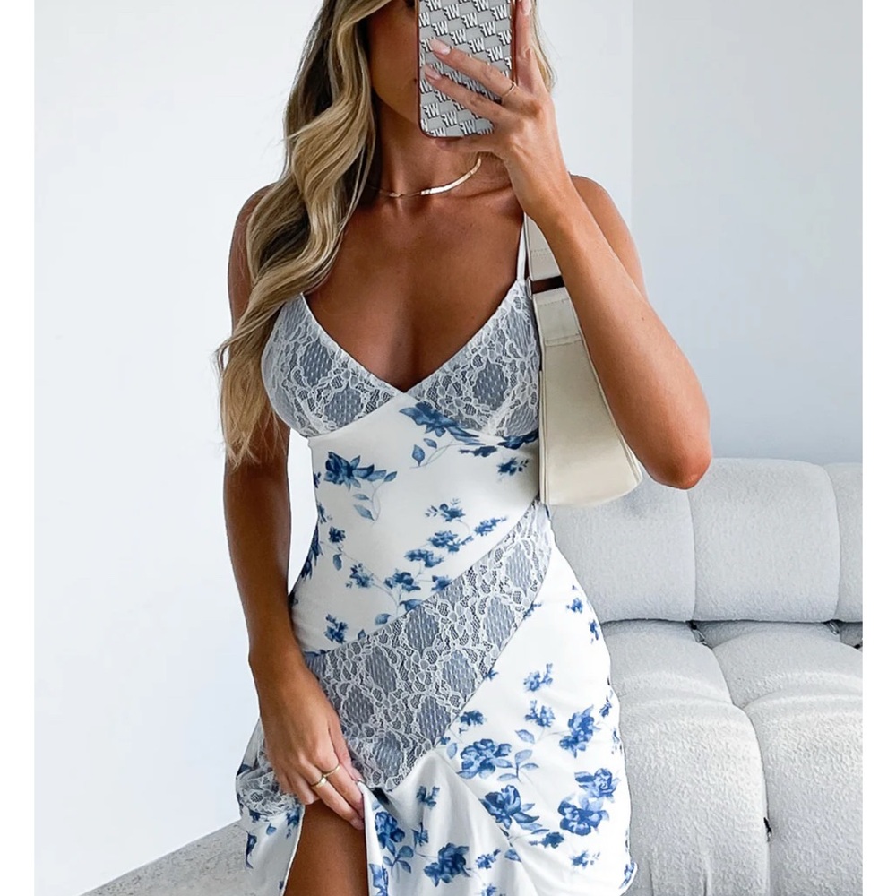 White Fox Boutique Blue Floral Lace Mini Dress
